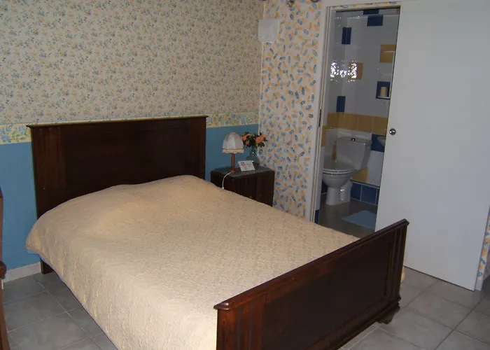 לינה וארוחת בוקר D'hotes Domaine D'en Baleux